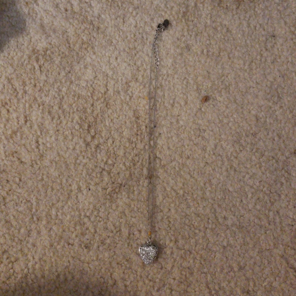Locket necklace